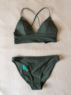 H&M Olive Green Ribbed Bikini Set - Triangle Top & Classic Bottom